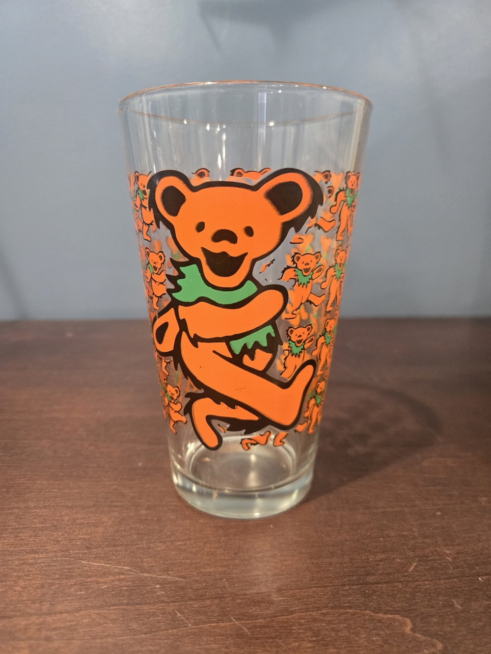 Grateful Dead Dancing Bear Pint Glass 16 oz Collectible